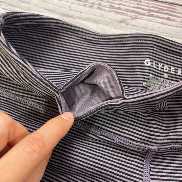 Glyder Striped Cropped Legging White Black Stripe - Picture 11 of 11